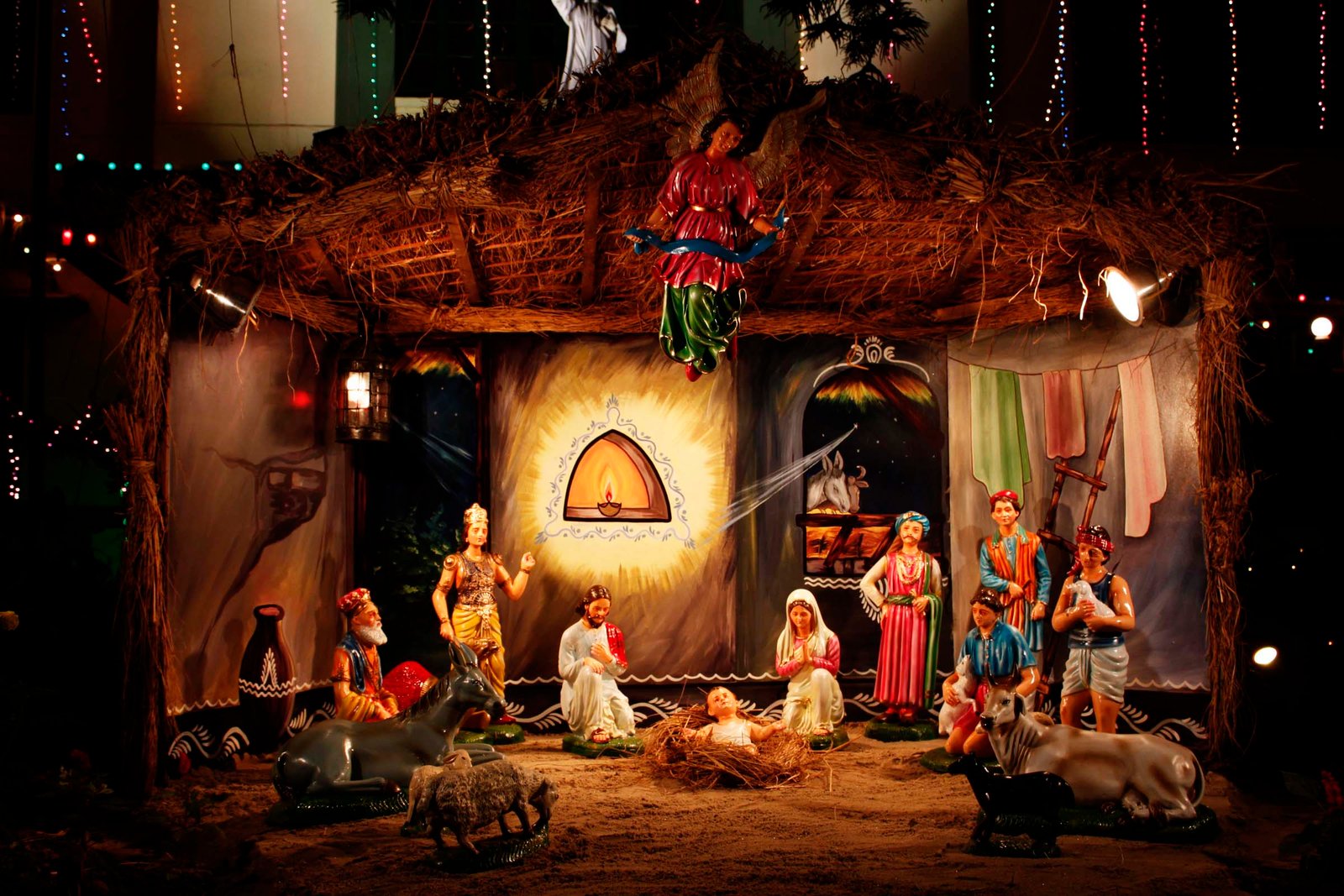 Handcrafted Indian Christmas crib set